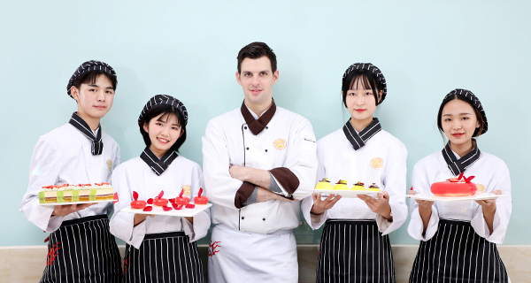 培養(yǎng)精通西點的技術(shù)人才